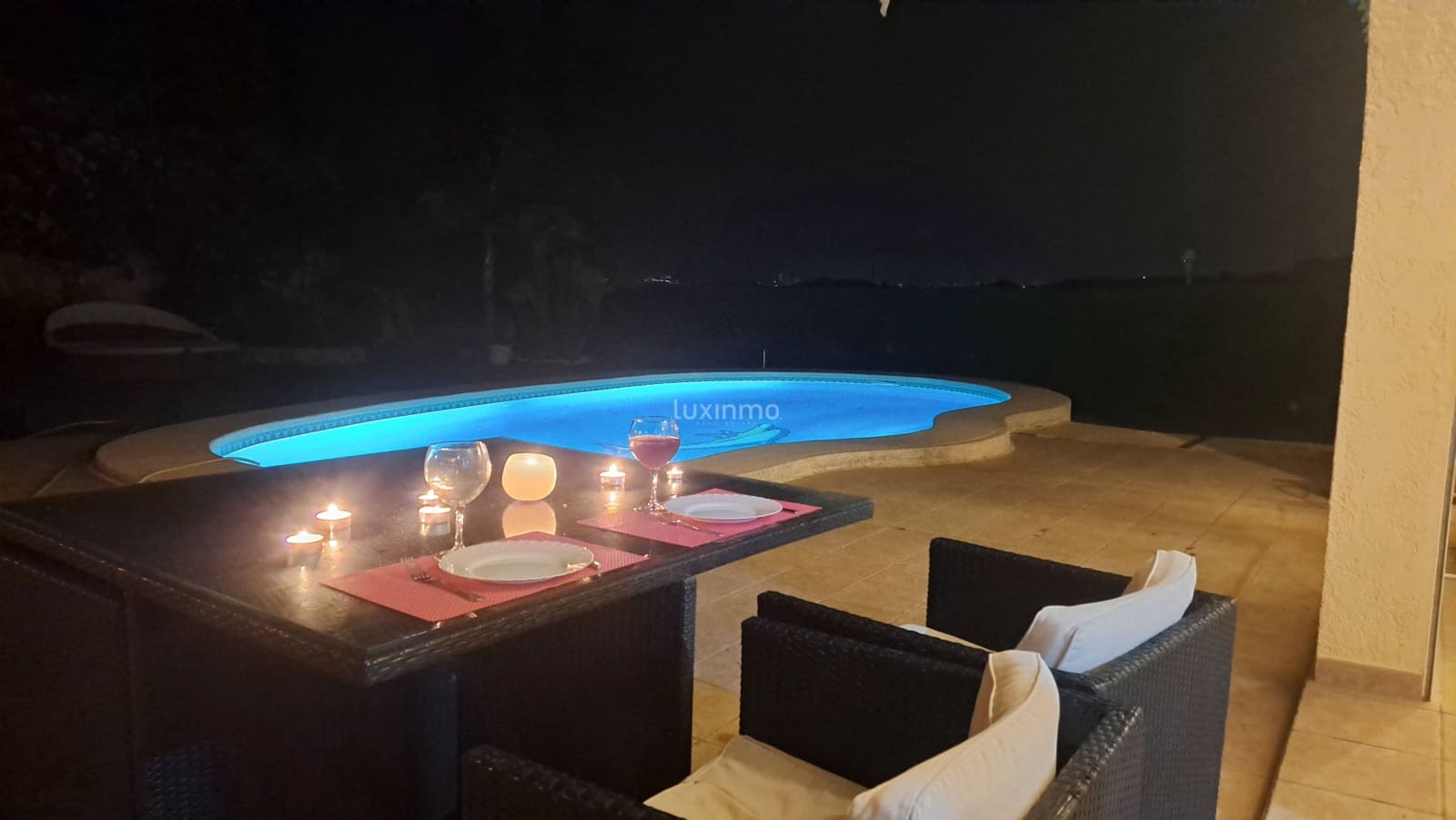 4 bedroom Villa for sale in Altea with pool garage - € 1,500,000 (Ref: 8817014)