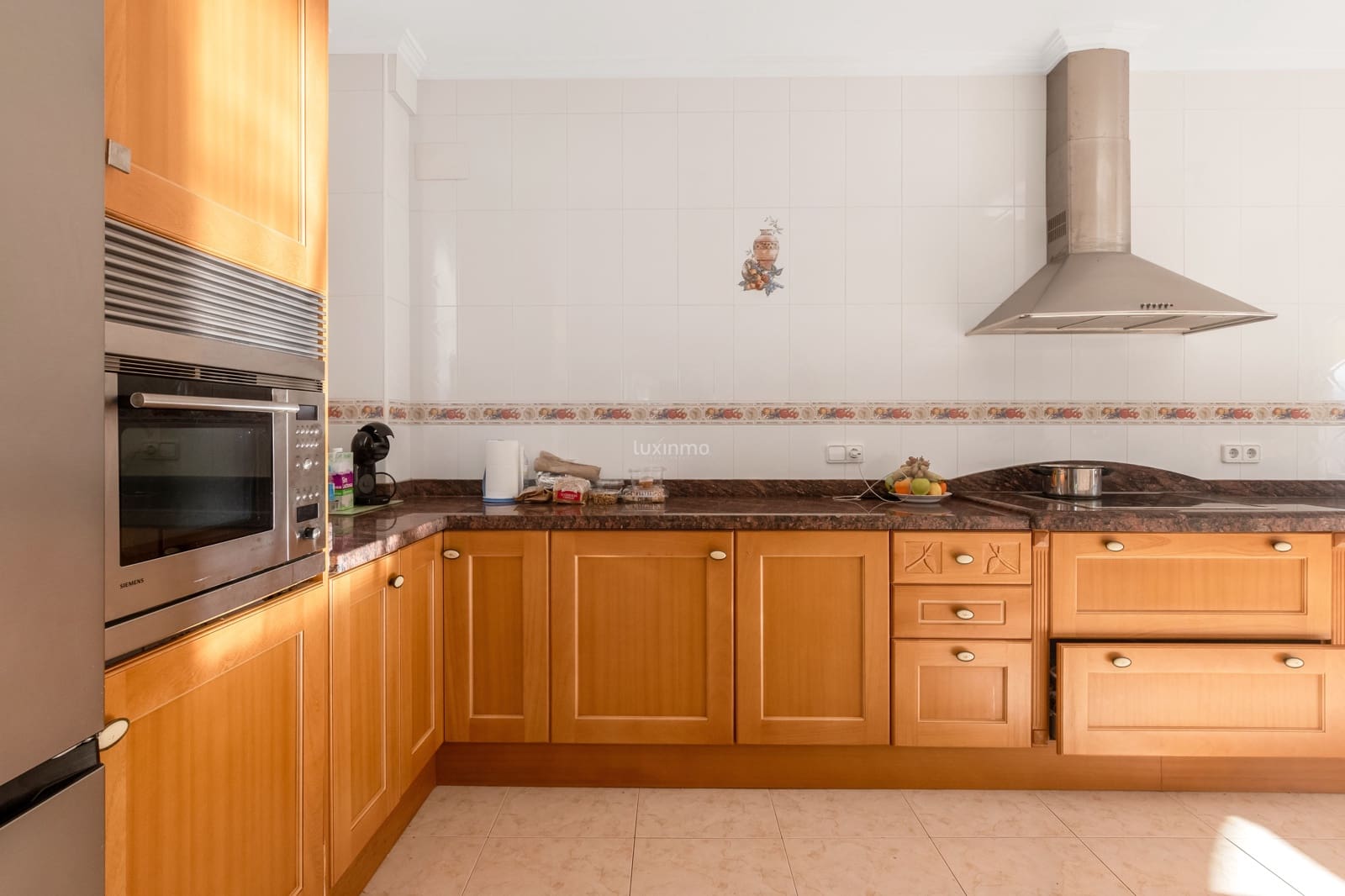 4 bedroom Villa for sale in Altea with pool garage - € 1,500,000 (Ref: 8817014)