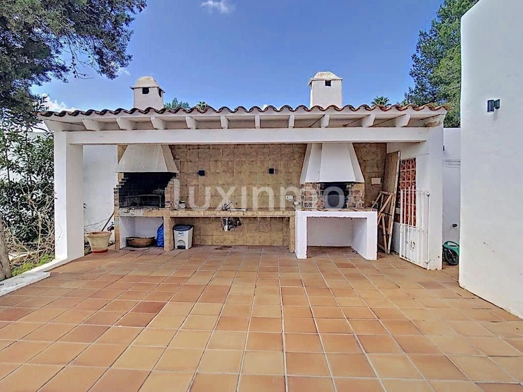 6 quarto Moradia para venda em Sant Antoni de Portmany com piscina garagem - 2 400 000 € (Ref: 8817022)