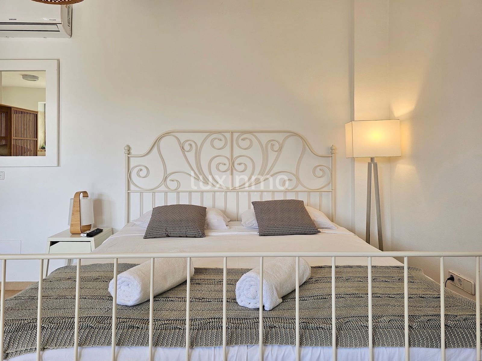 6 quarto Moradia para venda em Sant Antoni de Portmany com piscina garagem - 2 400 000 € (Ref: 8817022)