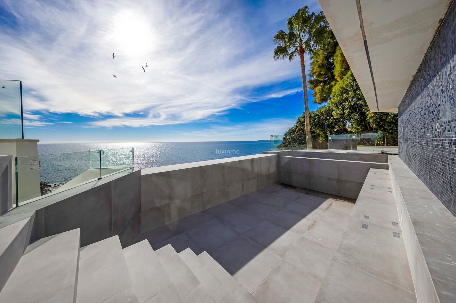 5 soveværelse Villa til salg i El Campello med swimmingpool garage - € 2.700.000 (Ref: 8817024)