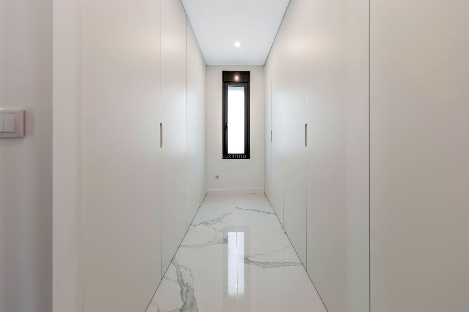 5 soveværelse Villa til salg i El Campello med swimmingpool garage - € 2.700.000 (Ref: 8817024)