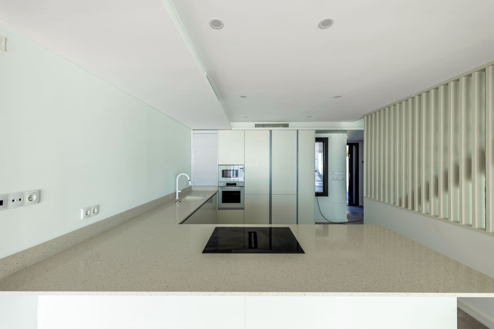 5 soveværelse Villa til salg i El Campello med swimmingpool garage - € 2.700.000 (Ref: 8817024)