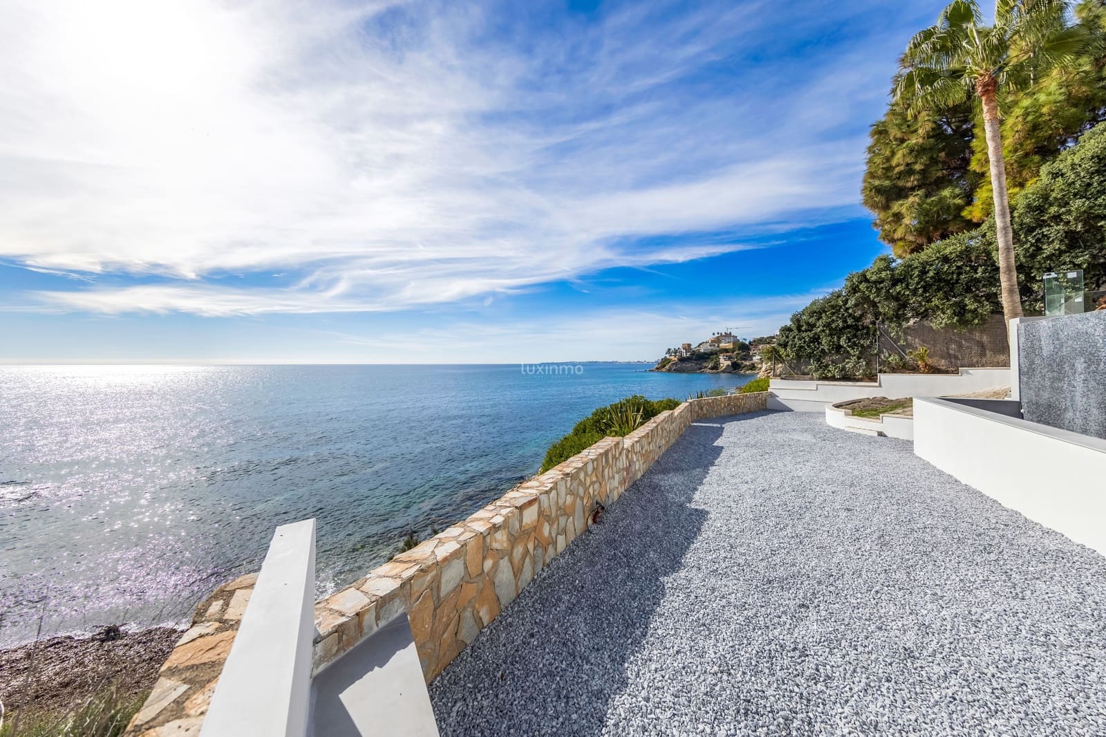 5 soveværelse Villa til salg i El Campello med swimmingpool garage - € 2.700.000 (Ref: 8817024)