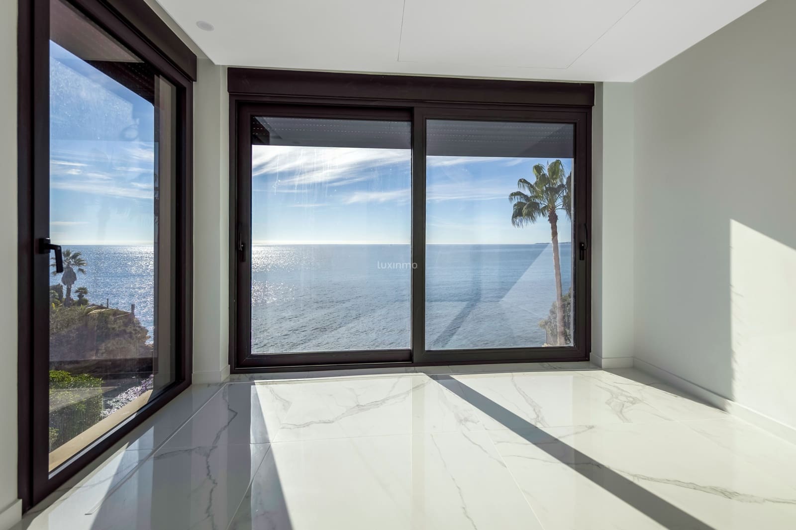 5 soveværelse Villa til salg i El Campello med swimmingpool garage - € 2.700.000 (Ref: 8817024)