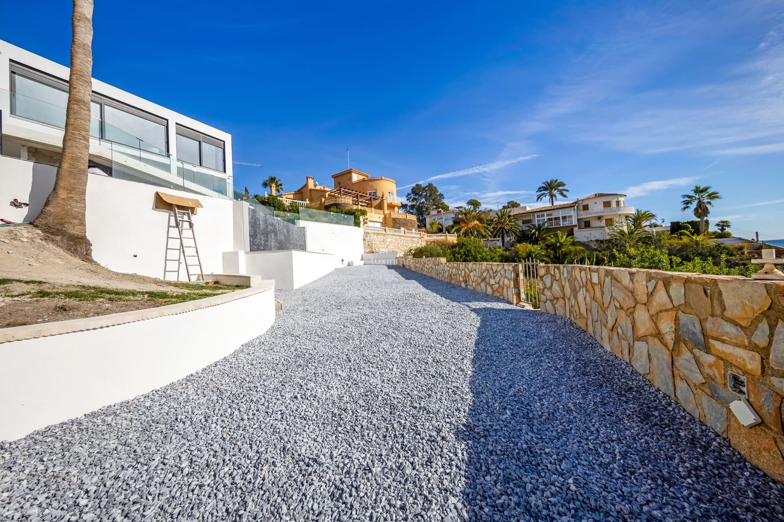 5 soveværelse Villa til salg i El Campello med swimmingpool garage - € 2.700.000 (Ref: 8817024)