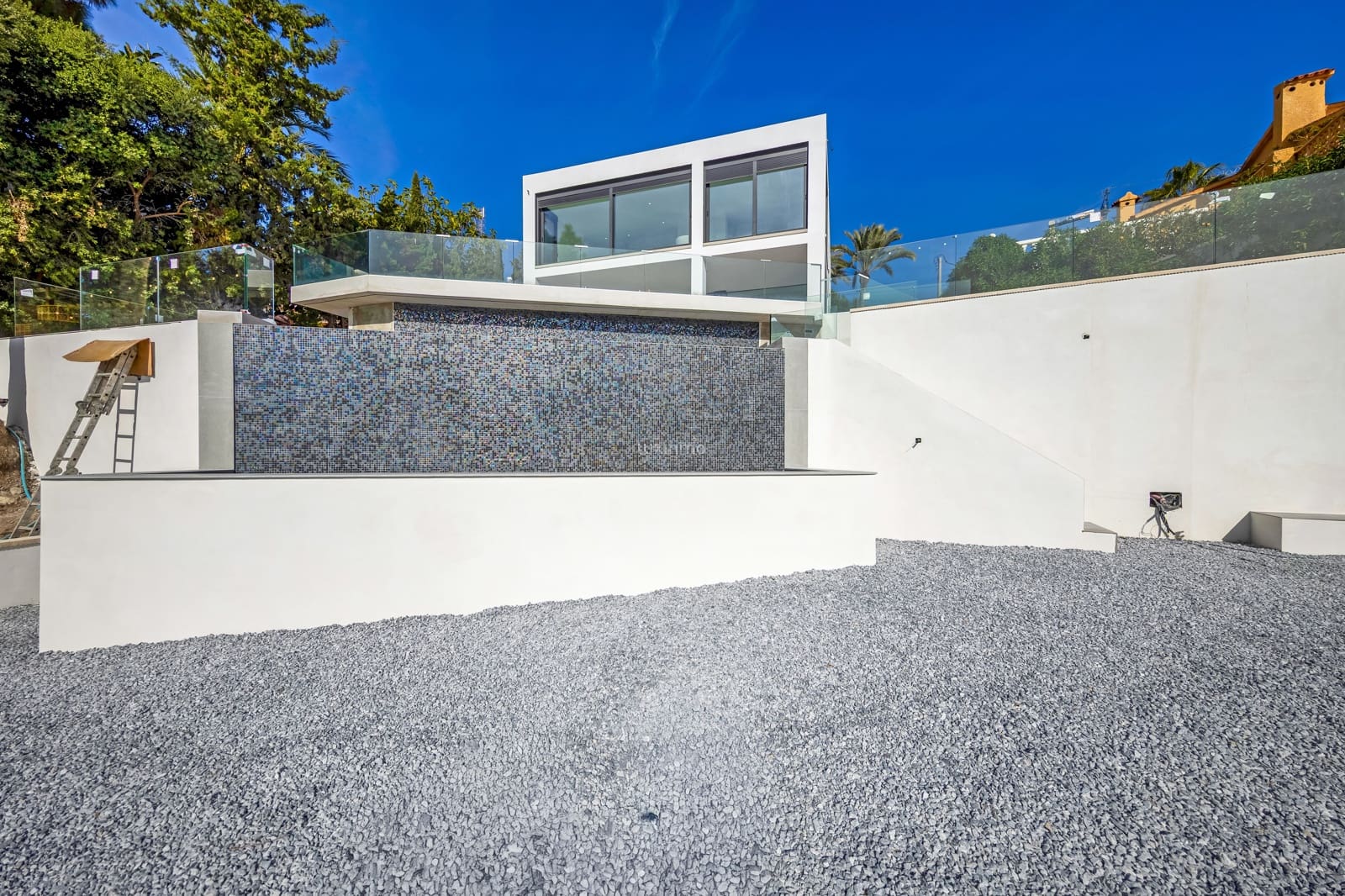 5 soveværelse Villa til salg i El Campello med swimmingpool garage - € 2.700.000 (Ref: 8817024)