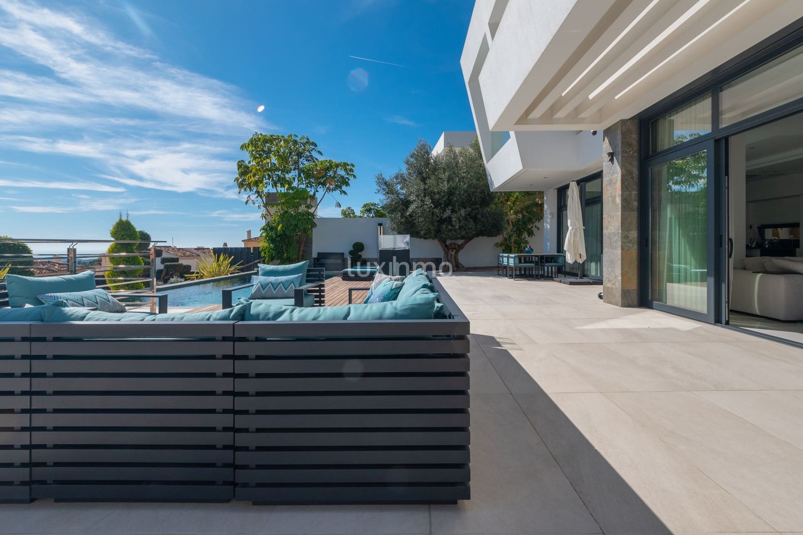 5 soveværelse Villa til salg i Finestrat med swimmingpool garage - € 2.000.000 (Ref: 8817025)