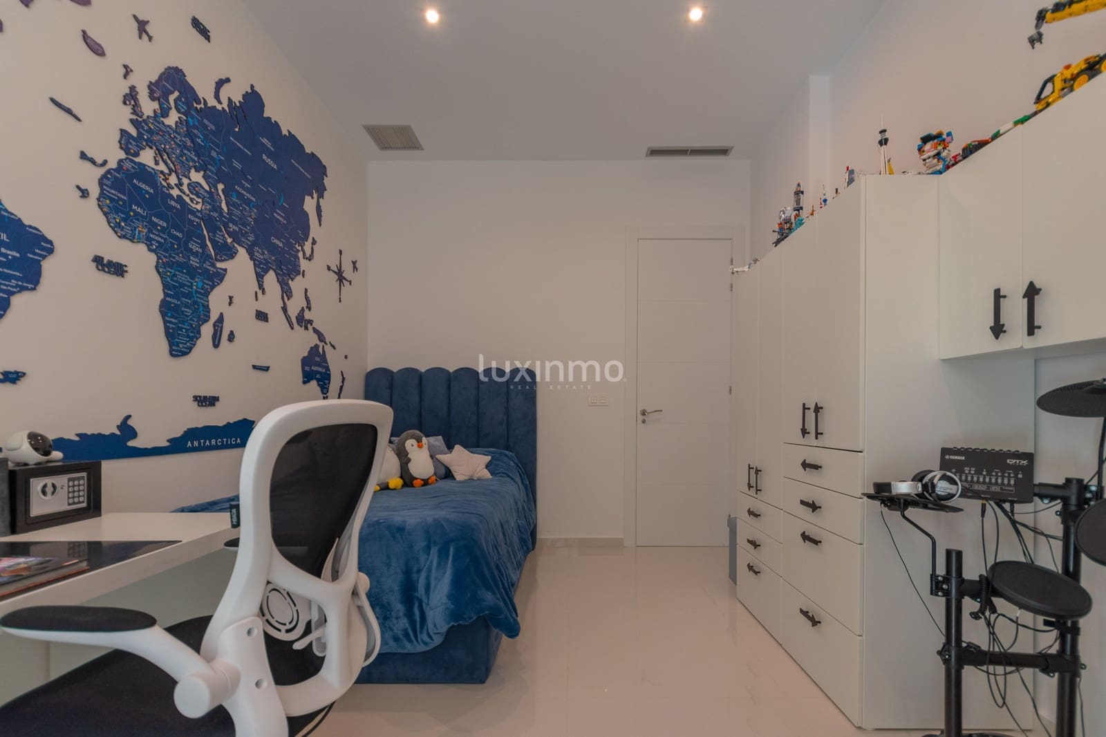 5 soveværelse Villa til salg i Finestrat med swimmingpool garage - € 2.000.000 (Ref: 8817025)