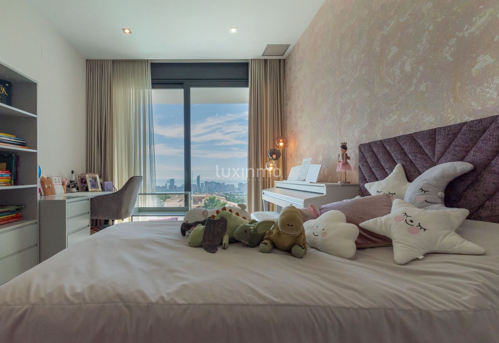 5 soveværelse Villa til salg i Finestrat med swimmingpool garage - € 2.000.000 (Ref: 8817025)