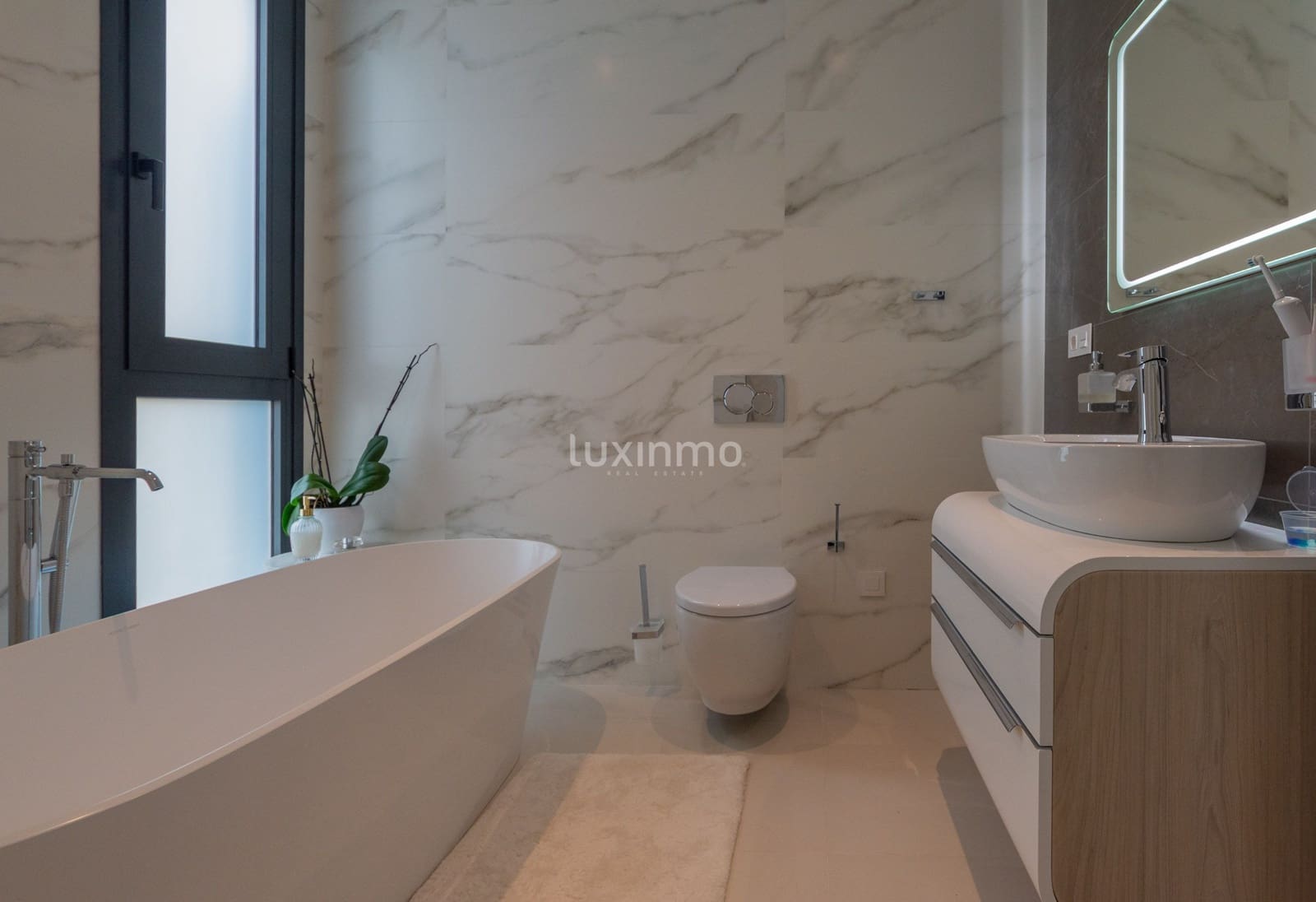 5 soveværelse Villa til salg i Finestrat med swimmingpool garage - € 2.000.000 (Ref: 8817025)