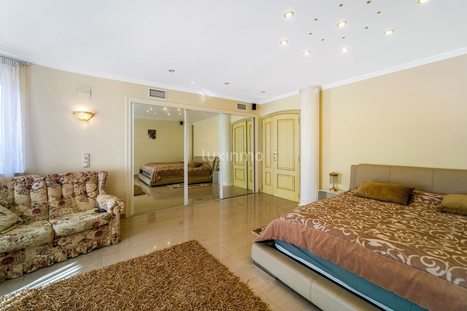 7 sovrum Villa till salu i El Campello med pool garage - 1 970 000 € (Ref: 8817034)