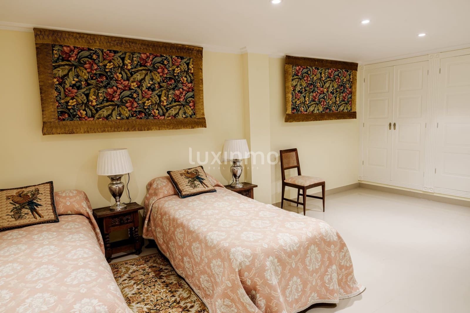 8 soveværelse Byhus til salg i Cabo de las Huertas med swimmingpool garage - € 1.145.000 (Ref: 8817035)