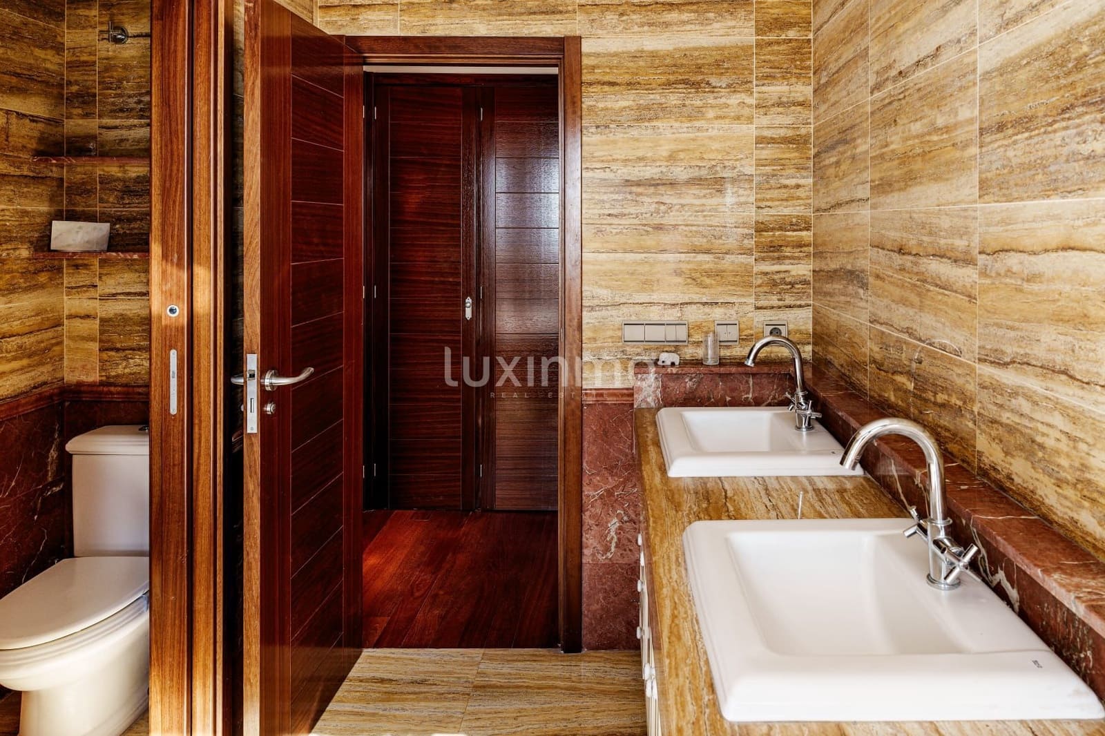 8 soveværelse Byhus til salg i Cabo de las Huertas med swimmingpool garage - € 1.145.000 (Ref: 8817035)