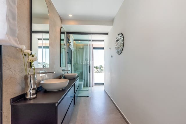 4 sovrum Villa till salu i Dénia med pool garage - 1 795 000 € (Ref: 8817037)