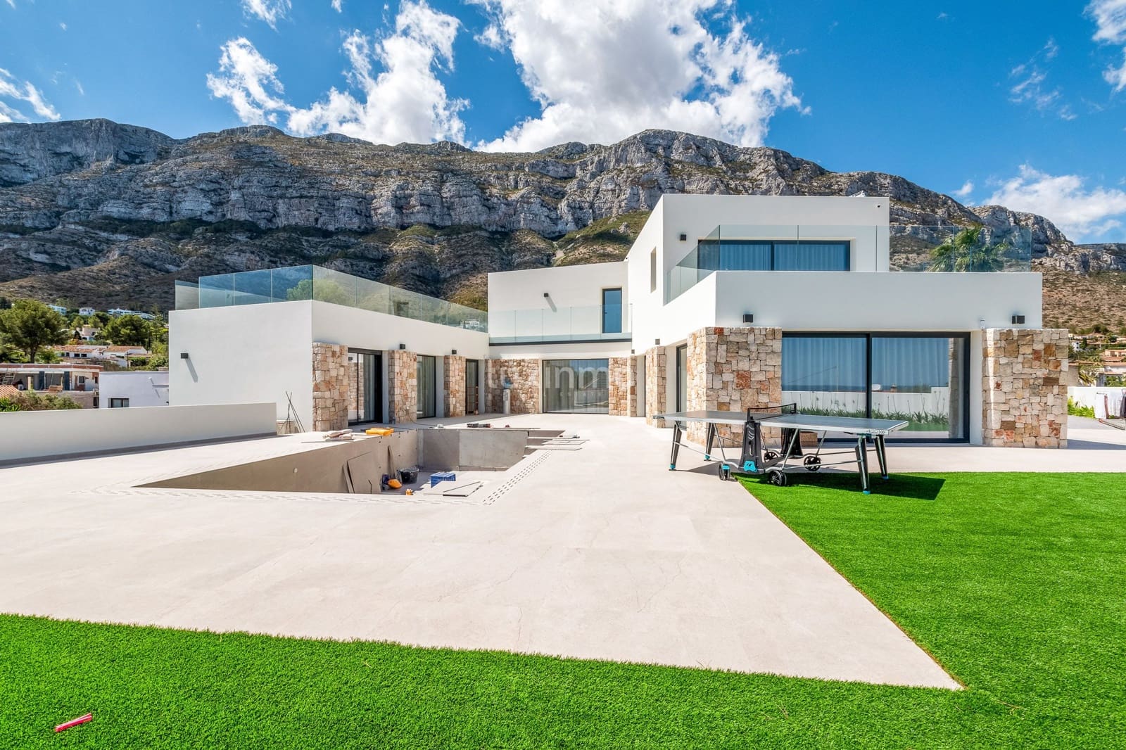 4 sovrum Villa till salu i Denia med pool garage - 1 795 000 € (Ref: 8817037)