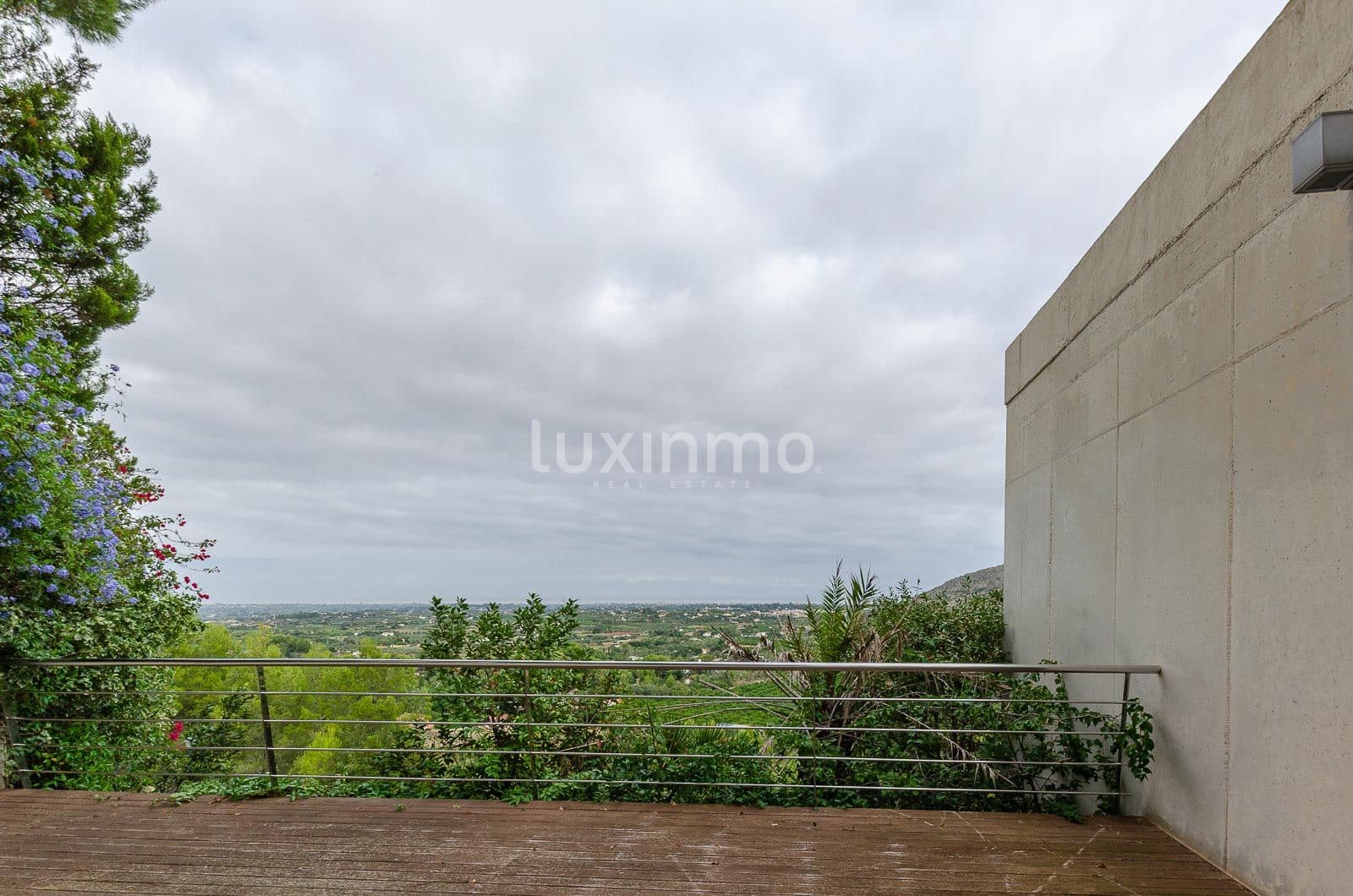 5 soverom Villa til salgs i Denia med svømmebasseng garasje - € 2 500 000 (Ref: 8817047)