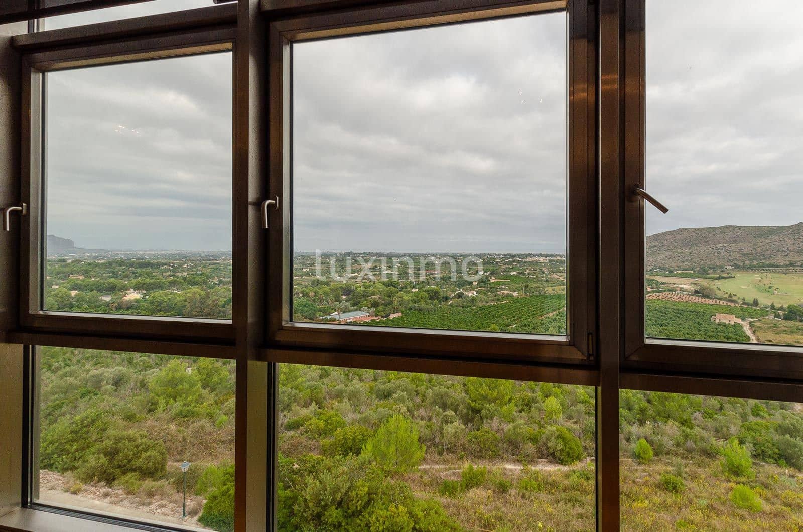 5 soverom Villa til salgs i Denia med svømmebasseng garasje - € 2 500 000 (Ref: 8817047)