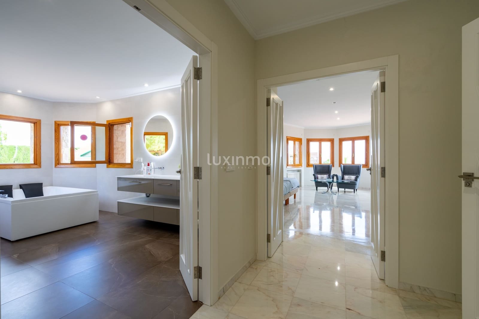 5 chambre Villa/Maison à vendre à Calpe / Calp avec piscine garage - 2 200 000 € (Ref: 8817052)