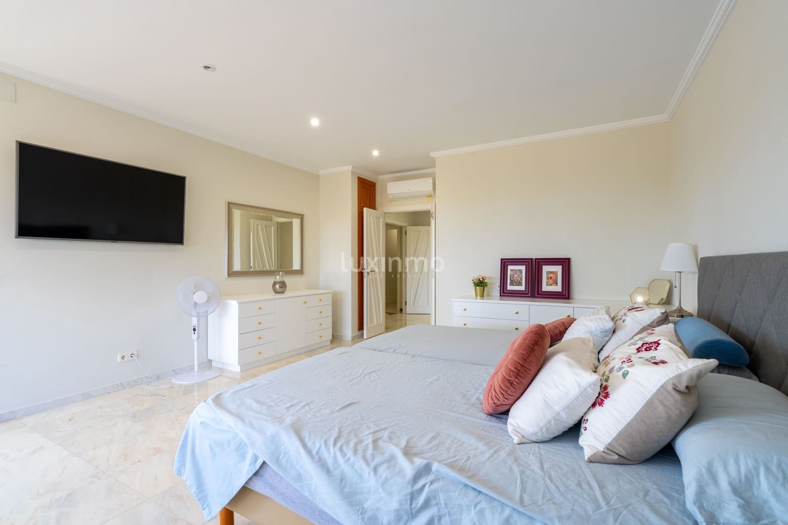 5 chambre Villa/Maison à vendre à Calpe / Calp avec piscine garage - 2 200 000 € (Ref: 8817052)