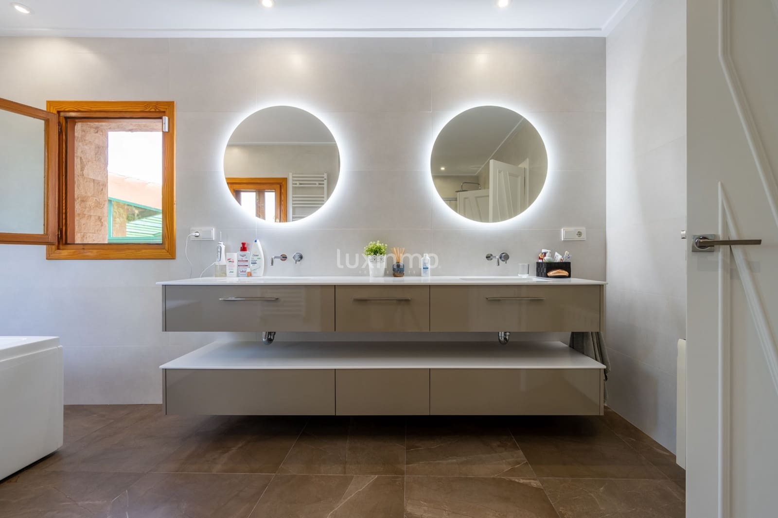 5 chambre Villa/Maison à vendre à Calpe / Calp avec piscine garage - 2 200 000 € (Ref: 8817052)