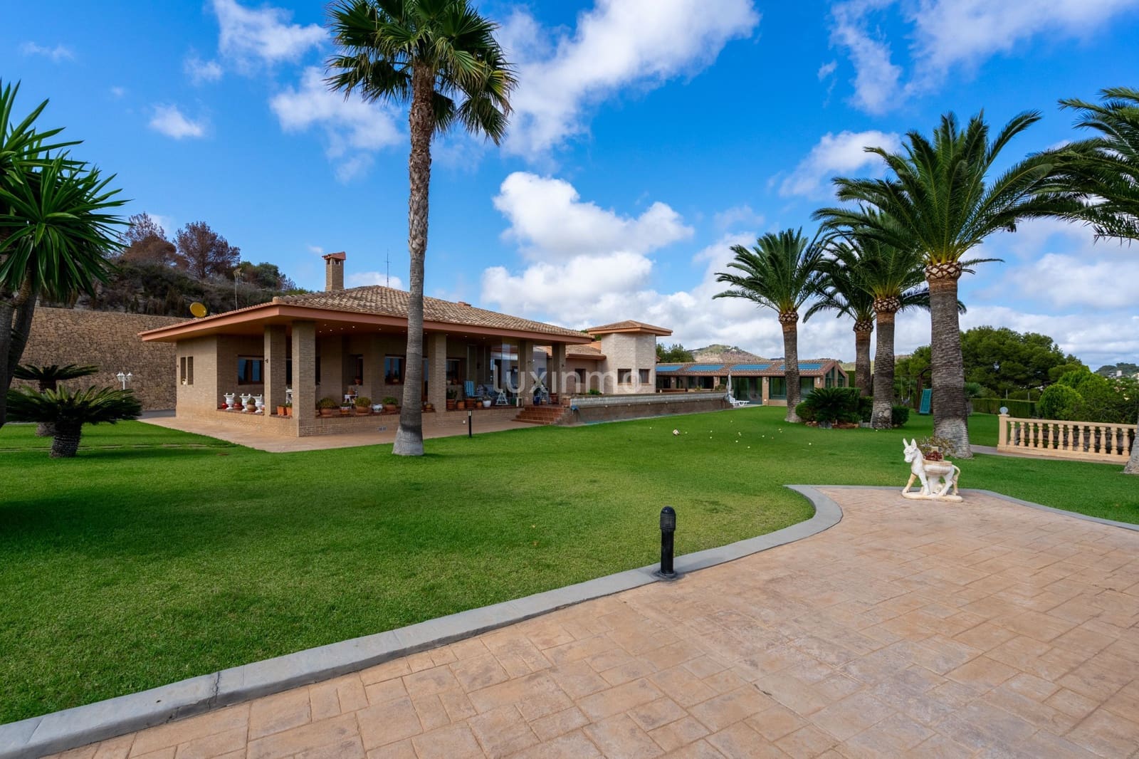 5 chambre Villa/Maison à vendre à Calpe / Calp avec piscine garage - 2 200 000 € (Ref: 8817052)