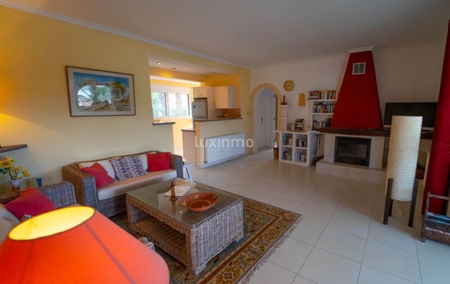 5 sovrum Villa till salu i Teulada Pueblo, Teulada-Moraira med garage - 1 650 000 € (Ref: 8817053)