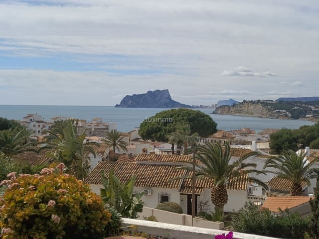 5 sovrum Villa till salu i Teulada Pueblo, Teulada-Moraira med garage - 1 650 000 € (Ref: 8817053)