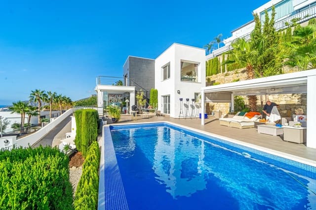 4 soverom Villa til salgs i Calpe / Calp - € 1 395 000 (Ref: 8821193)