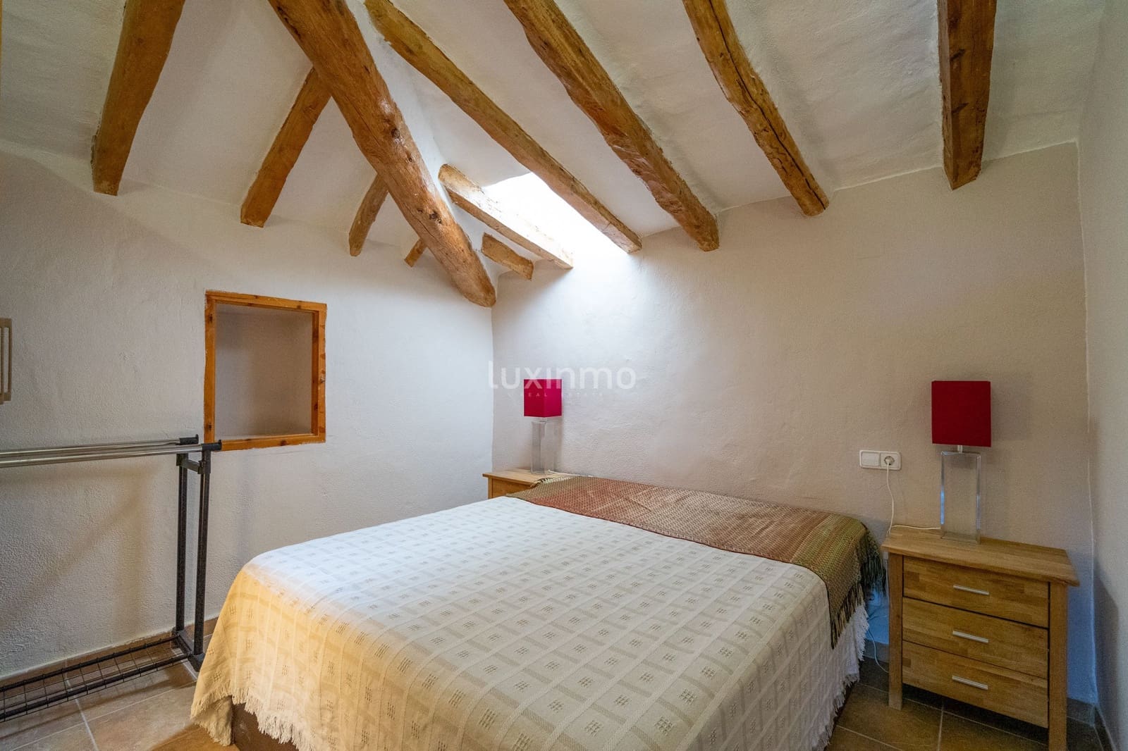 8 slaapkamer Villa te koop in La Nucia met zwembad - € 2.500.000 (Ref: 8821203)