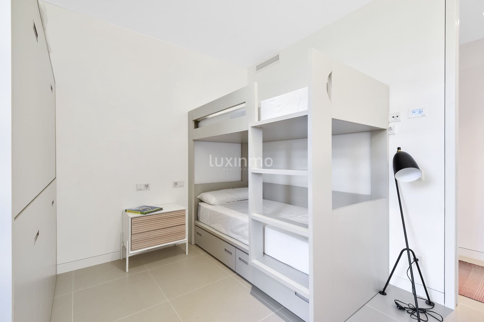 4 soverom Leilighet til salgs i Santa Eulalia / Santa Eularia med svømmebasseng garasje - € 2 900 000 (Ref: 8821220)