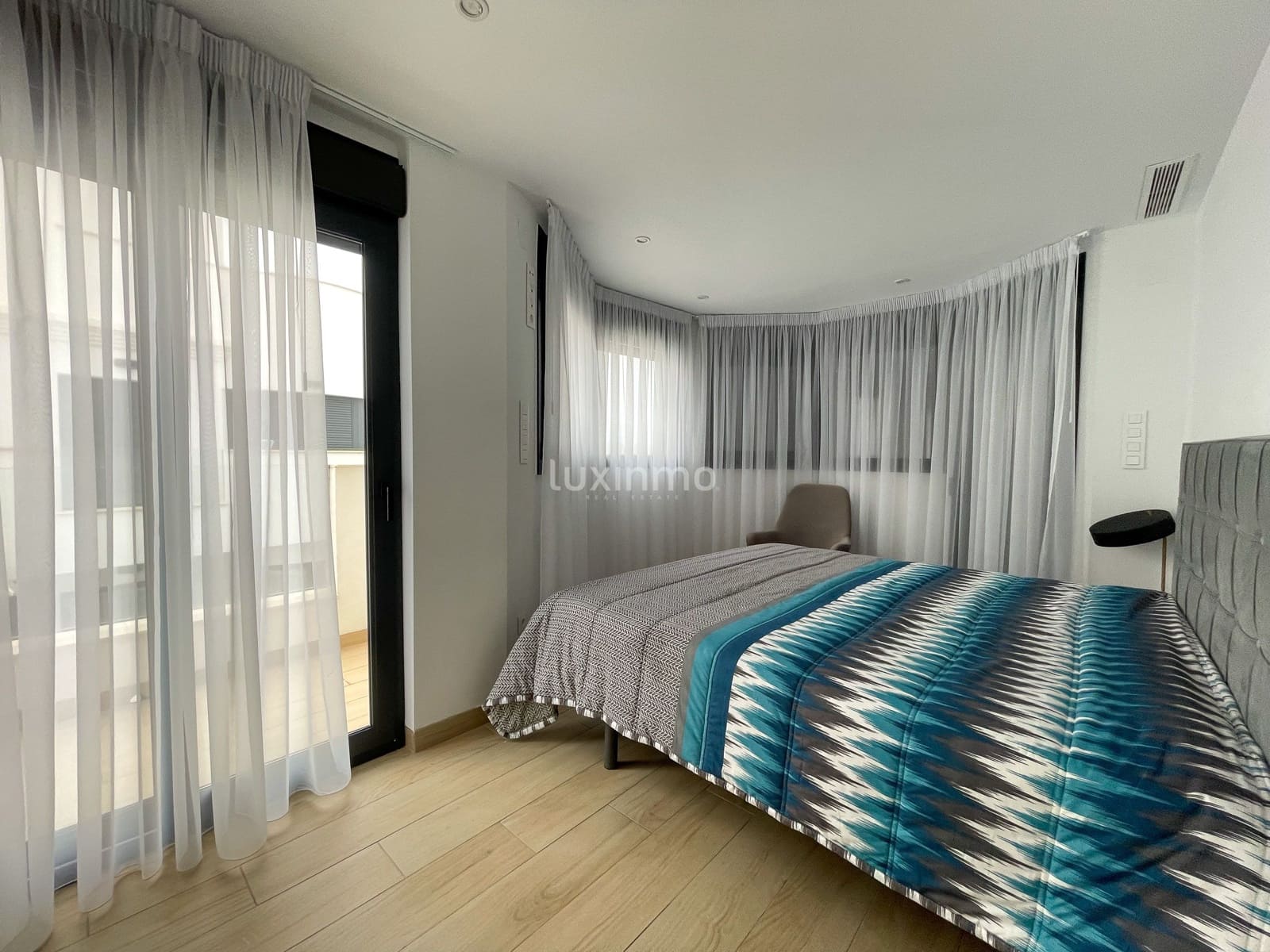 3 bedroom Terraced Villa for rent in Finestrat with pool garage - € 2,500 (Ref: 8821230)