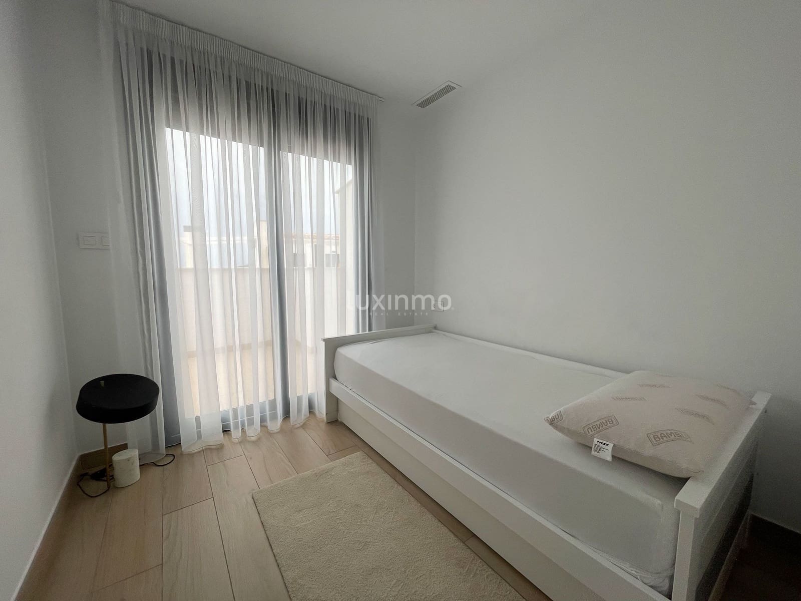 3 bedroom Terraced Villa for rent in Finestrat with pool garage - € 2,500 (Ref: 8821230)