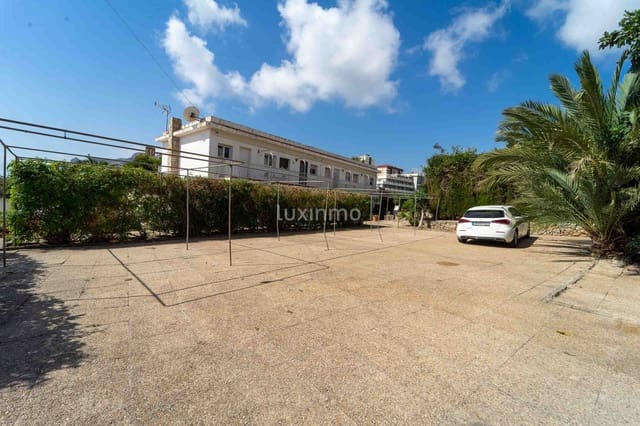 11 sovrum Villa till salu i Calpe / Calp med garage - 1 240 000 € (Ref: 8824558)