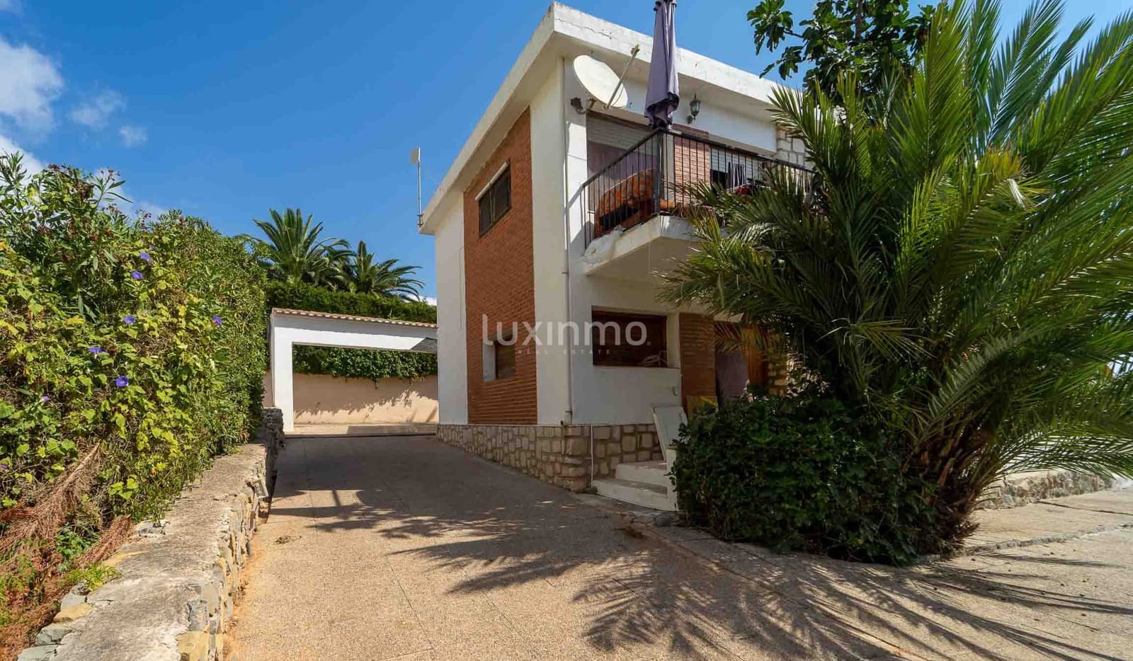 11 sovrum Villa till salu i Calpe / Calp med garage - 1 240 000 € (Ref: 8824558)