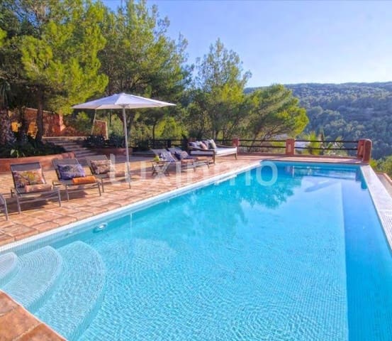 5 soverom Villa til salgs i Ibiza by med svømmebasseng garasje - € 4 300 000 (Ref: 8824560)