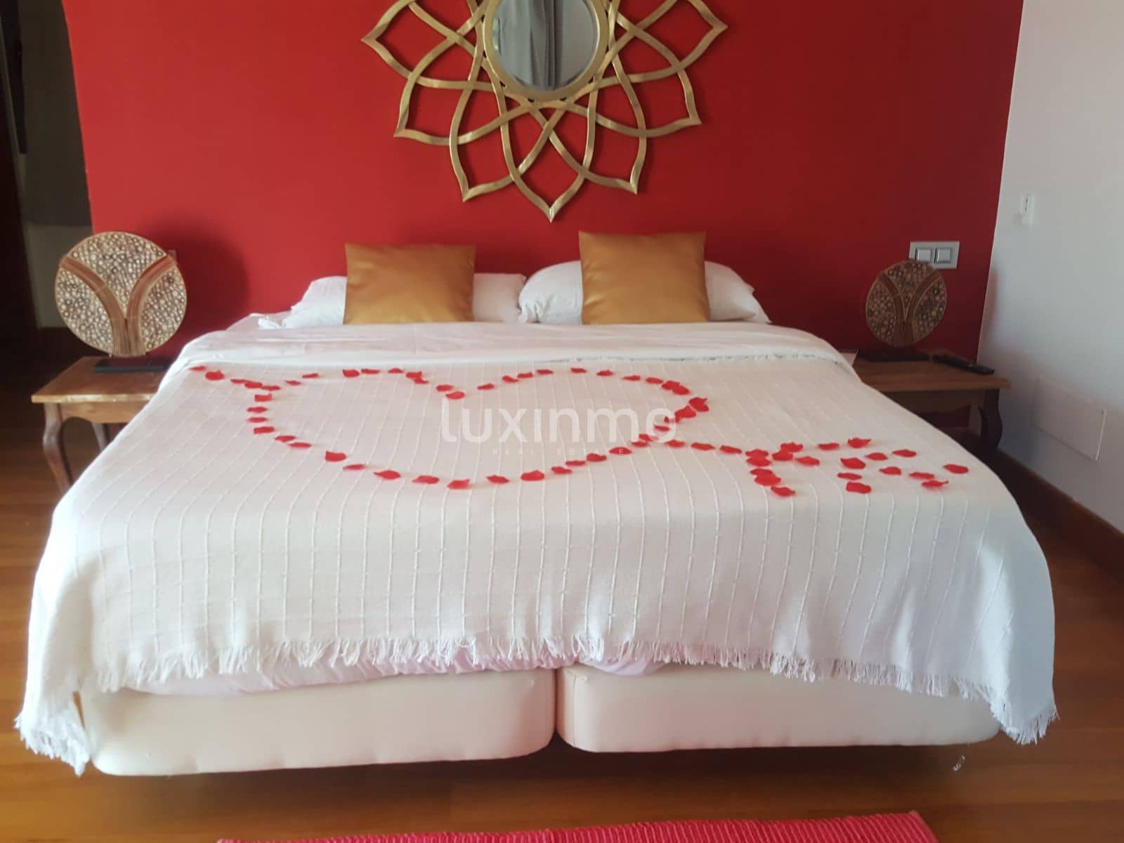 5 soveværelse Villa til salg i Santa Eulalia / Santa Eularia med swimmingpool garage - € 15.000.000 (Ref: 8824568)