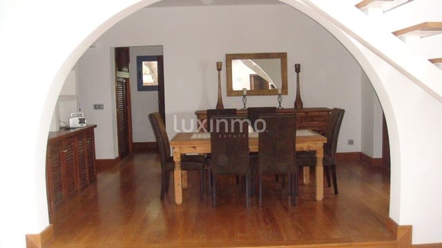 5 Zimmer Villa zu verkaufen in Santa Eulalia / Santa Eularia mit Pool Garage - 15.000.000 € (Ref: 8824568)