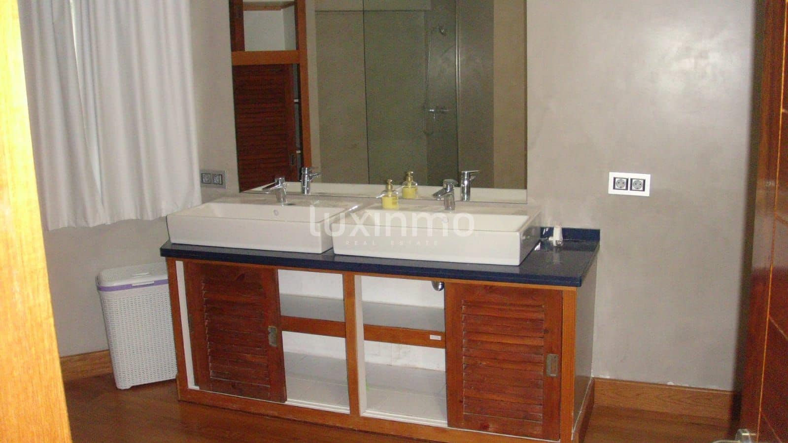 5 soveværelse Villa til salg i Santa Eulalia / Santa Eularia med swimmingpool garage - € 15.000.000 (Ref: 8824568)