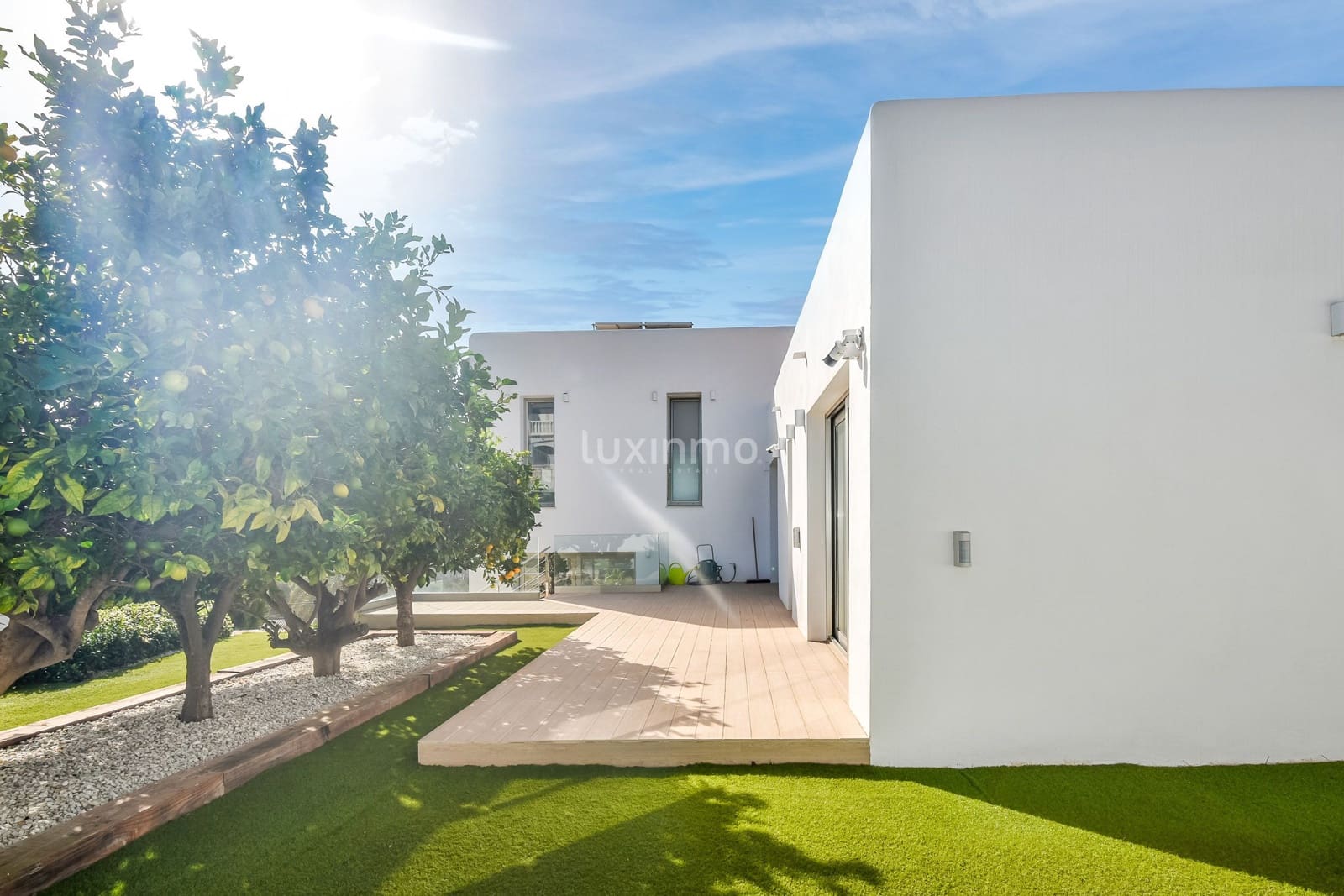 4 makuuhuone Huvila myytävänä paikassa Javea / Xabia mukana uima-altaan 
autotalli - 1 495 000 € (Ref: 8824574)