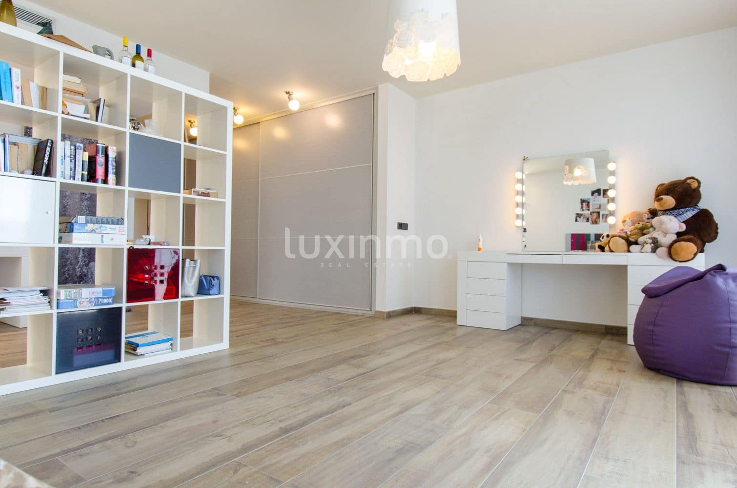 4 makuuhuone Huvila myytävänä paikassa Altea mukana uima-altaan 
autotalli - 2 650 000 € (Ref: 8824581)