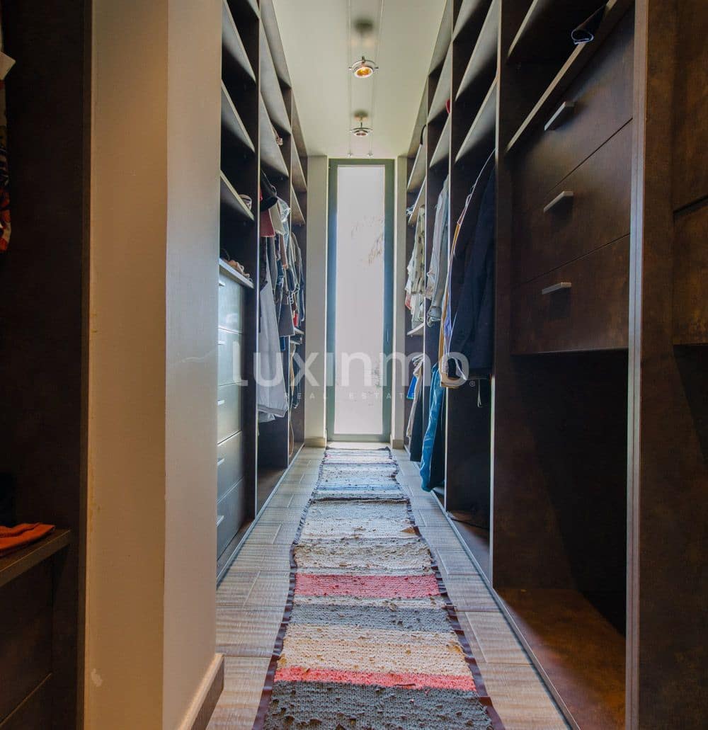 4 makuuhuone Huvila myytävänä paikassa Altea mukana uima-altaan 
autotalli - 2 650 000 € (Ref: 8824581)