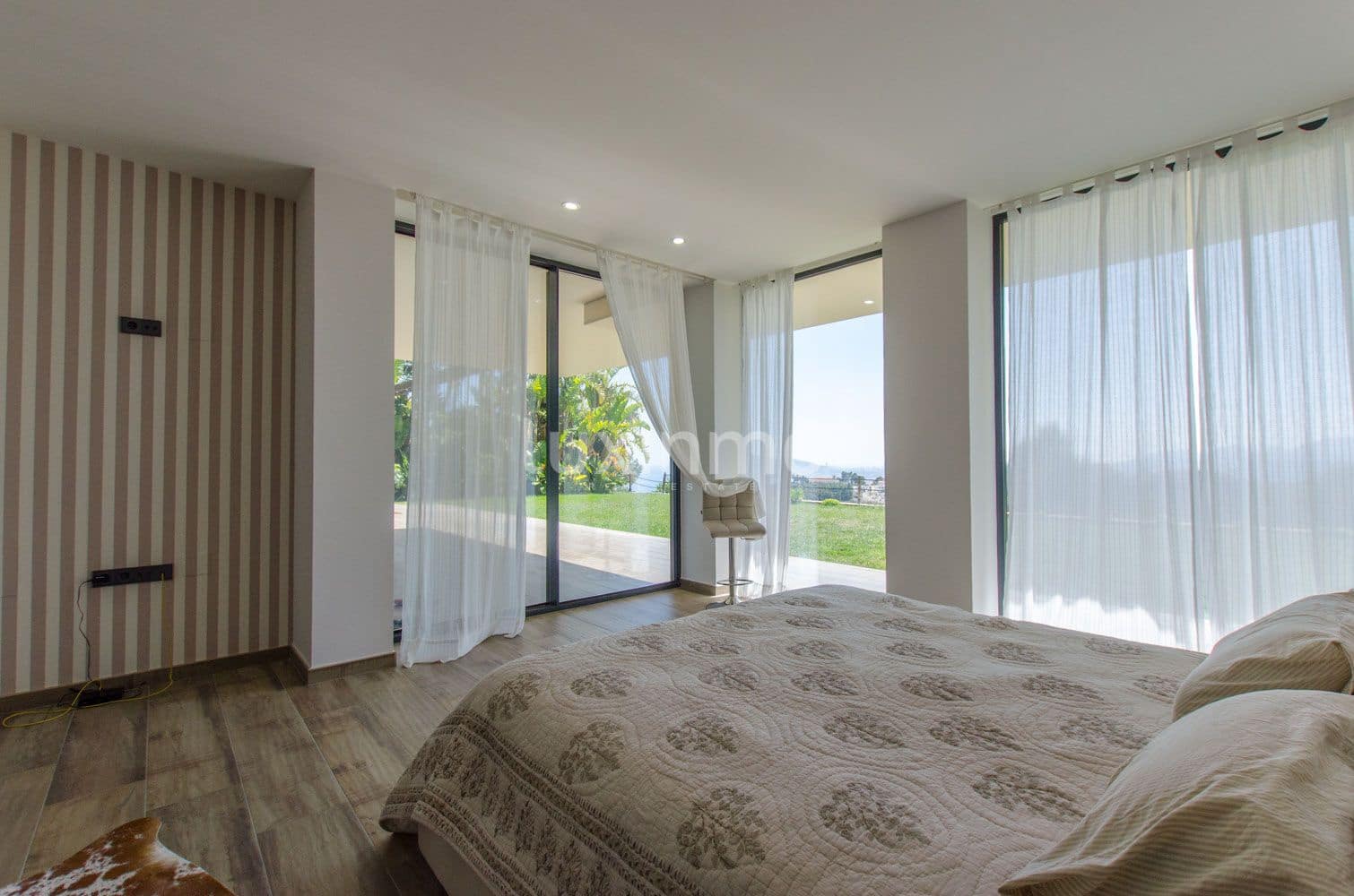 4 makuuhuone Huvila myytävänä paikassa Altea mukana uima-altaan 
autotalli - 2 650 000 € (Ref: 8824581)