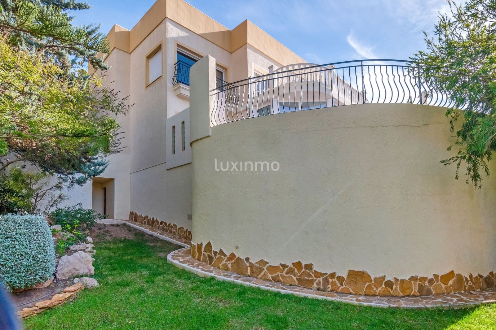 3 sovrum Villa till salu i Altea med pool garage - 950 000 € (Ref: 8824589)