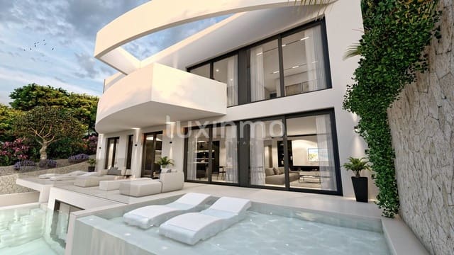 4 bedroom Villa for sale in Altea with pool garage - € 1,900,000 (Ref: 8826932)