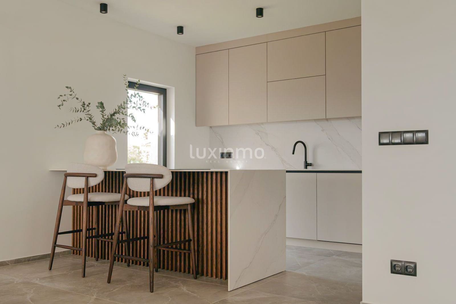 5 soverom Villa til salgs i Benitachell / Benitatxell med svømmebasseng garasje - € 1 680 000 (Ref: 8826950)