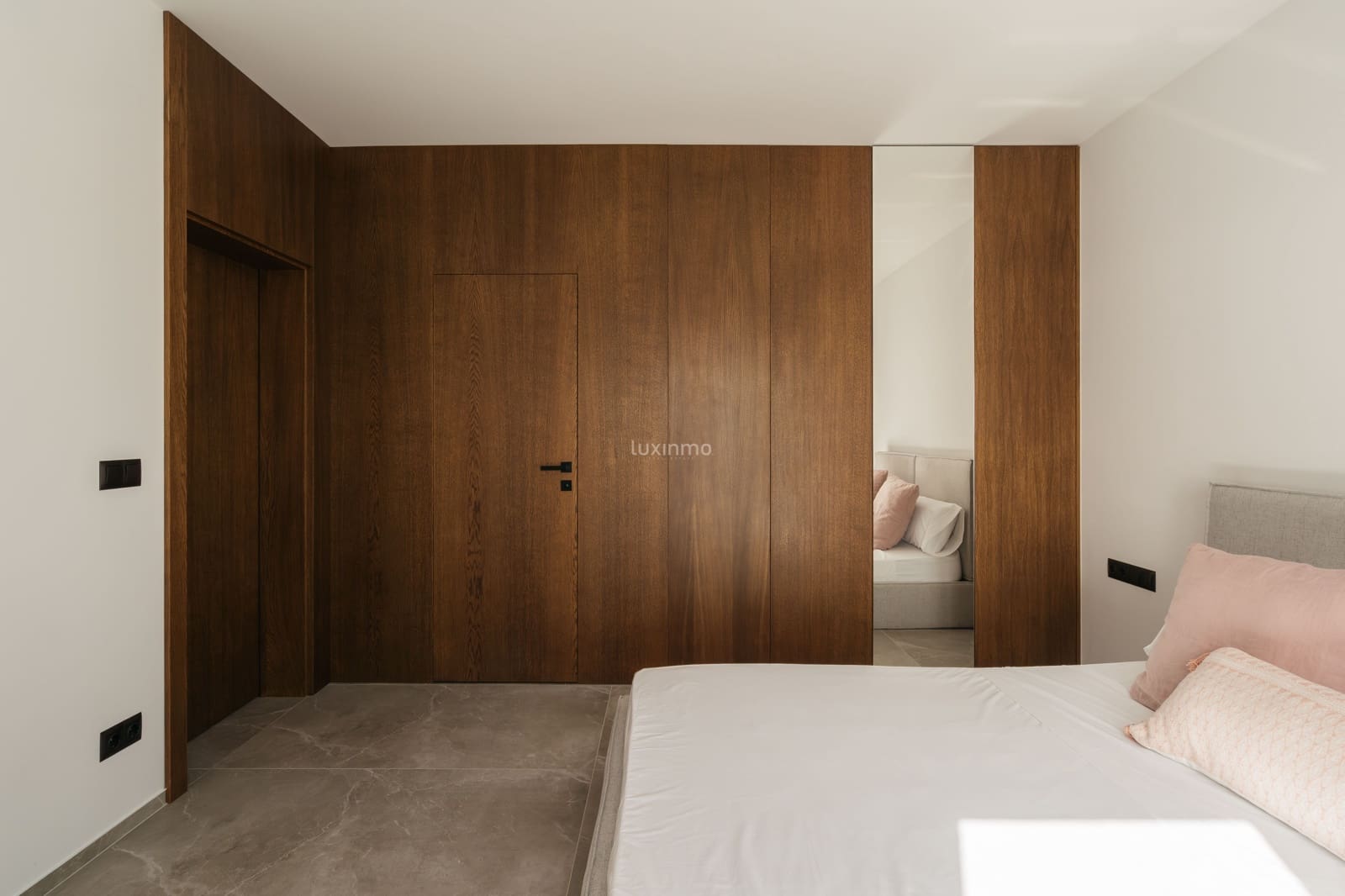 5 soverom Villa til salgs i Benitachell / Benitatxell med svømmebasseng garasje - € 1 680 000 (Ref: 8826950)