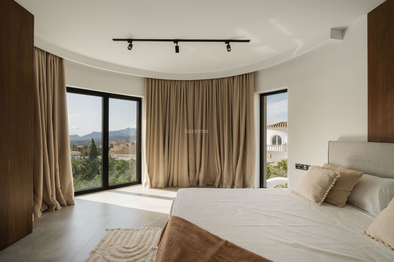 5 soverom Villa til salgs i Benitachell / Benitatxell med svømmebasseng garasje - € 1 680 000 (Ref: 8826950)