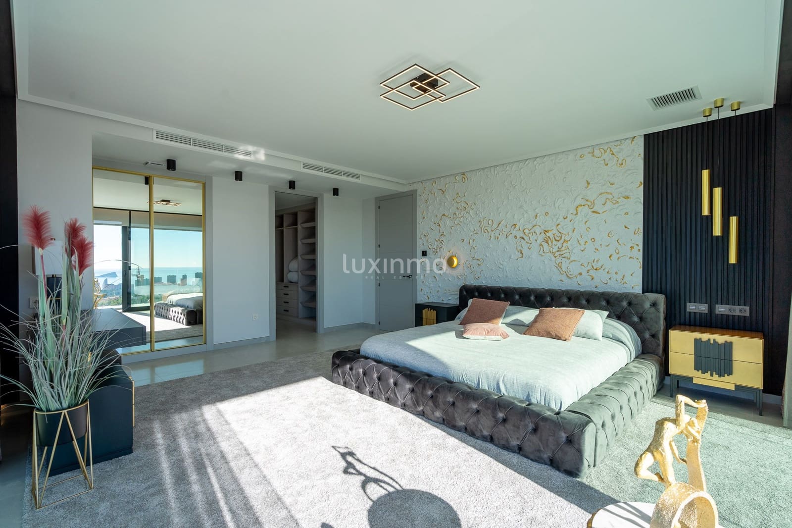 7 slaapkamer Villa te koop in Finestrat met zwembad garage - € 4.450.000 (Ref: 8826952)