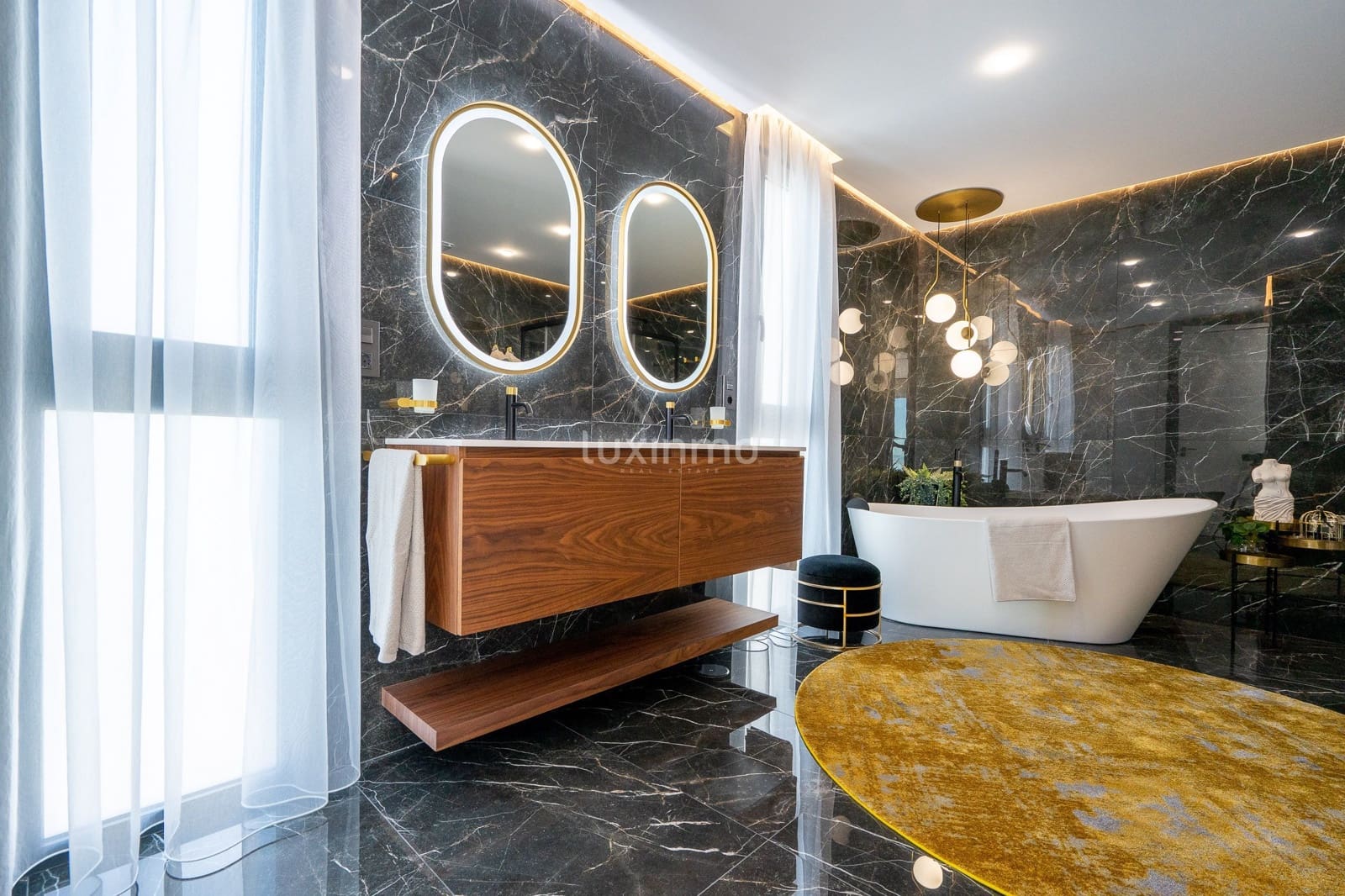 7 slaapkamer Villa te koop in Finestrat met zwembad garage - € 4.450.000 (Ref: 8826952)